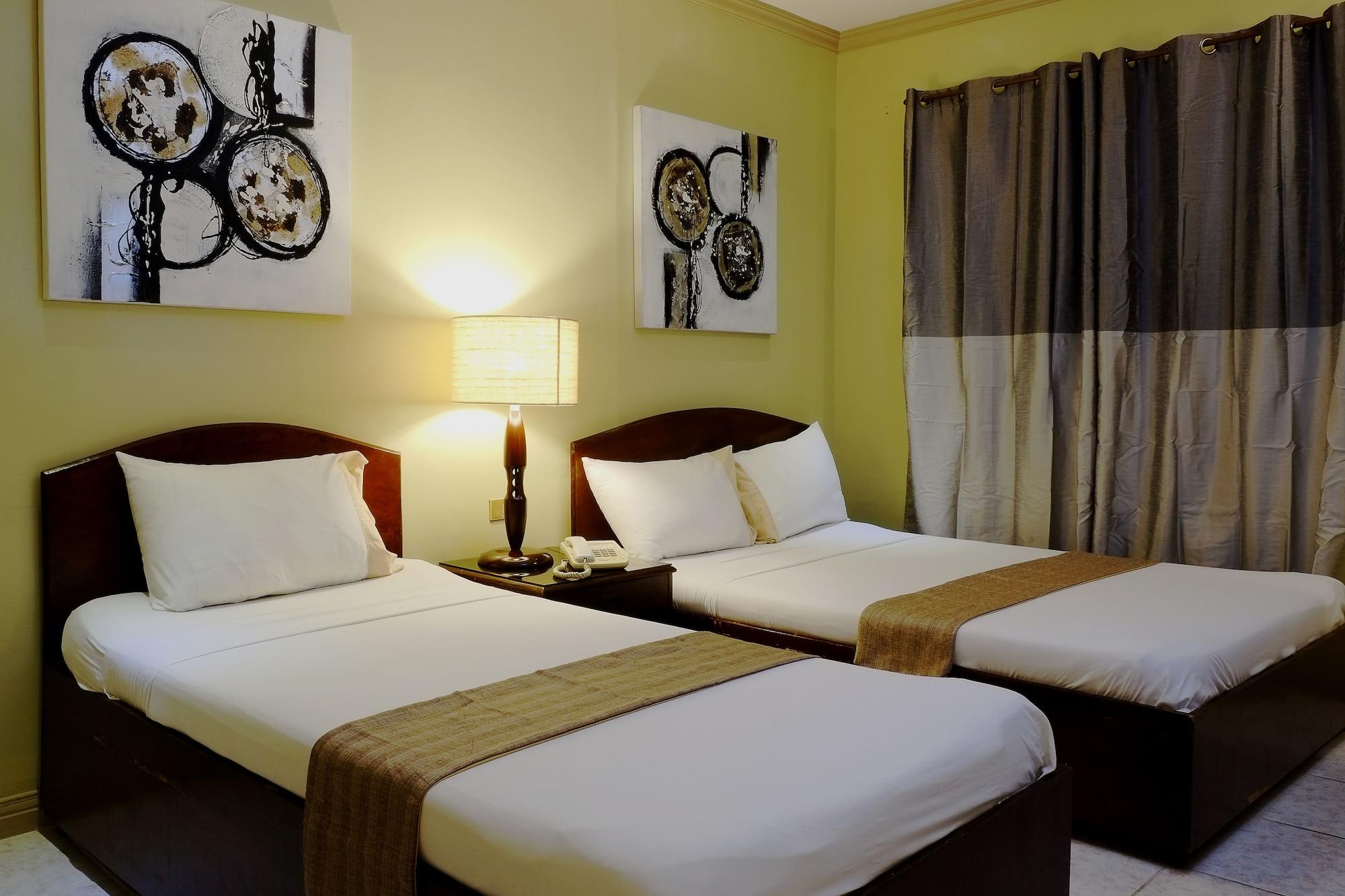 ปาลาสโซ่ เพนชั่นน์ Hotel Cebu ภายนอก รูปภาพ