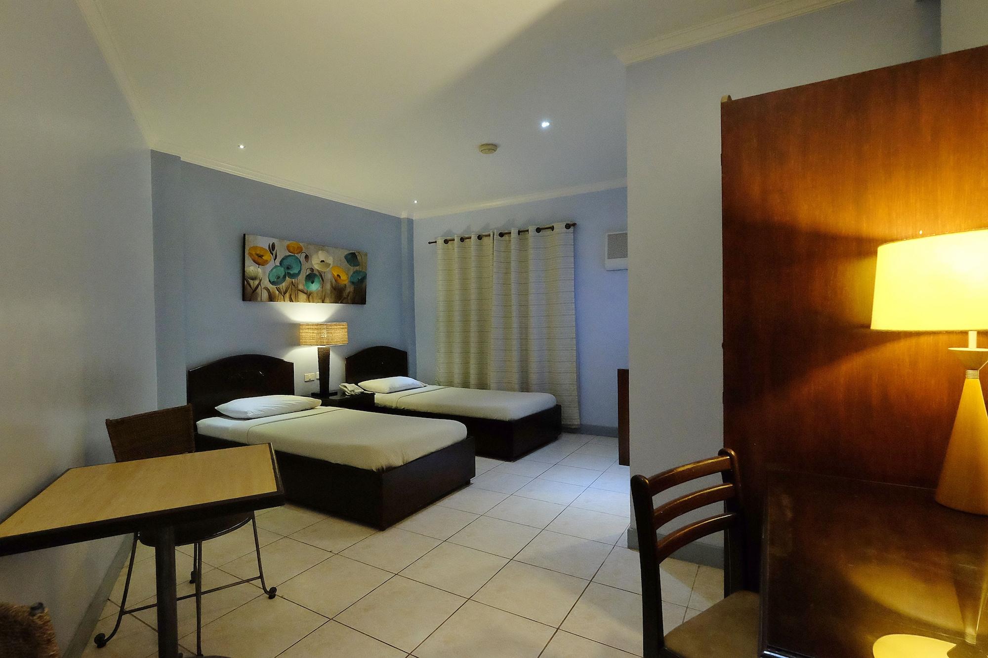 ปาลาสโซ่ เพนชั่นน์ Hotel Cebu ภายนอก รูปภาพ