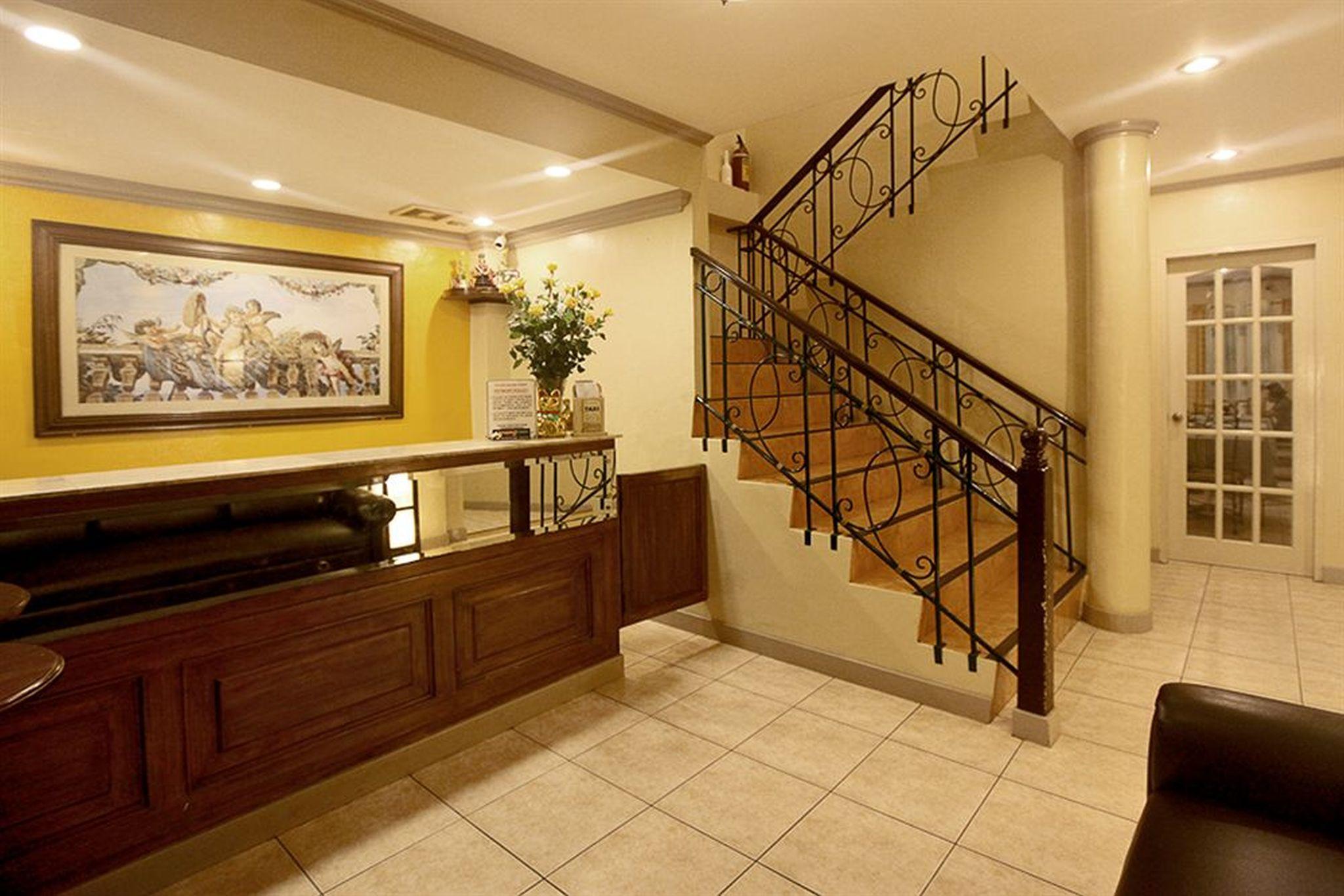 ปาลาสโซ่ เพนชั่นน์ Hotel Cebu ภายนอก รูปภาพ