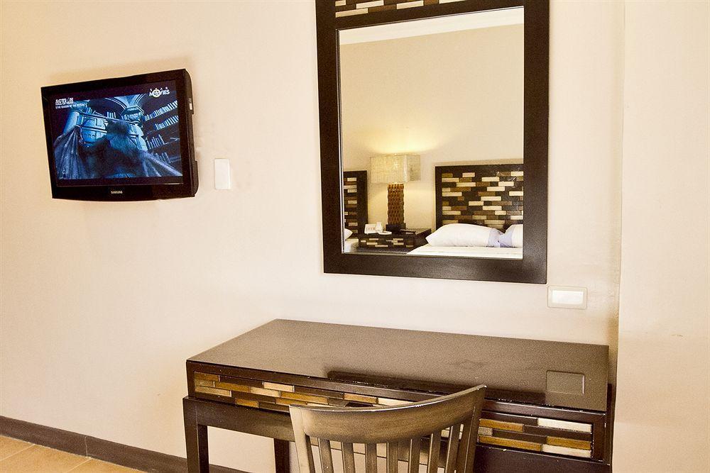 ปาลาสโซ่ เพนชั่นน์ Hotel Cebu ภายนอก รูปภาพ