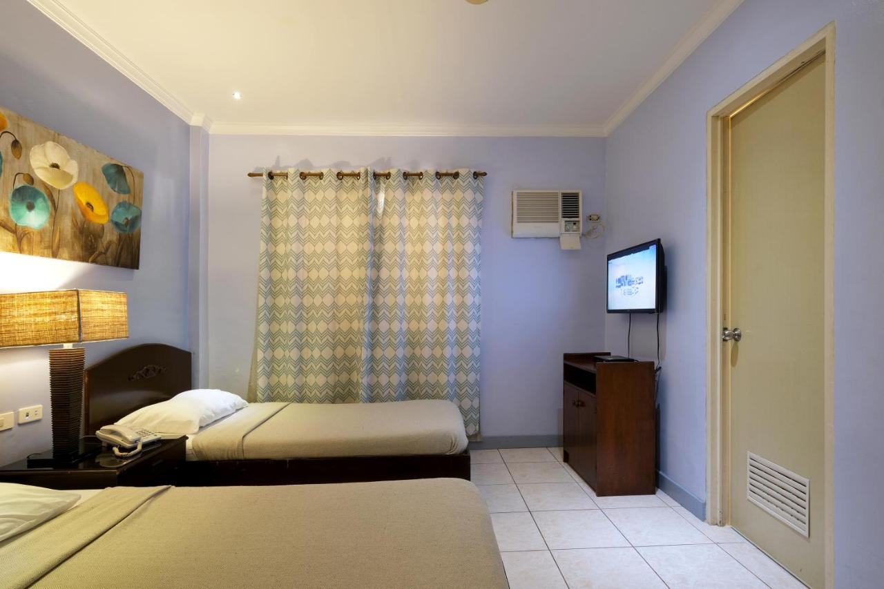 ปาลาสโซ่ เพนชั่นน์ Hotel Cebu ภายนอก รูปภาพ