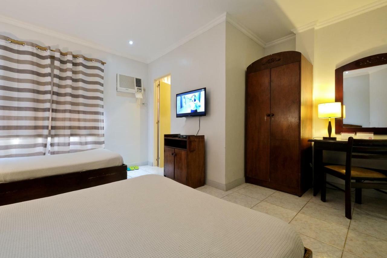 ปาลาสโซ่ เพนชั่นน์ Hotel Cebu ภายนอก รูปภาพ